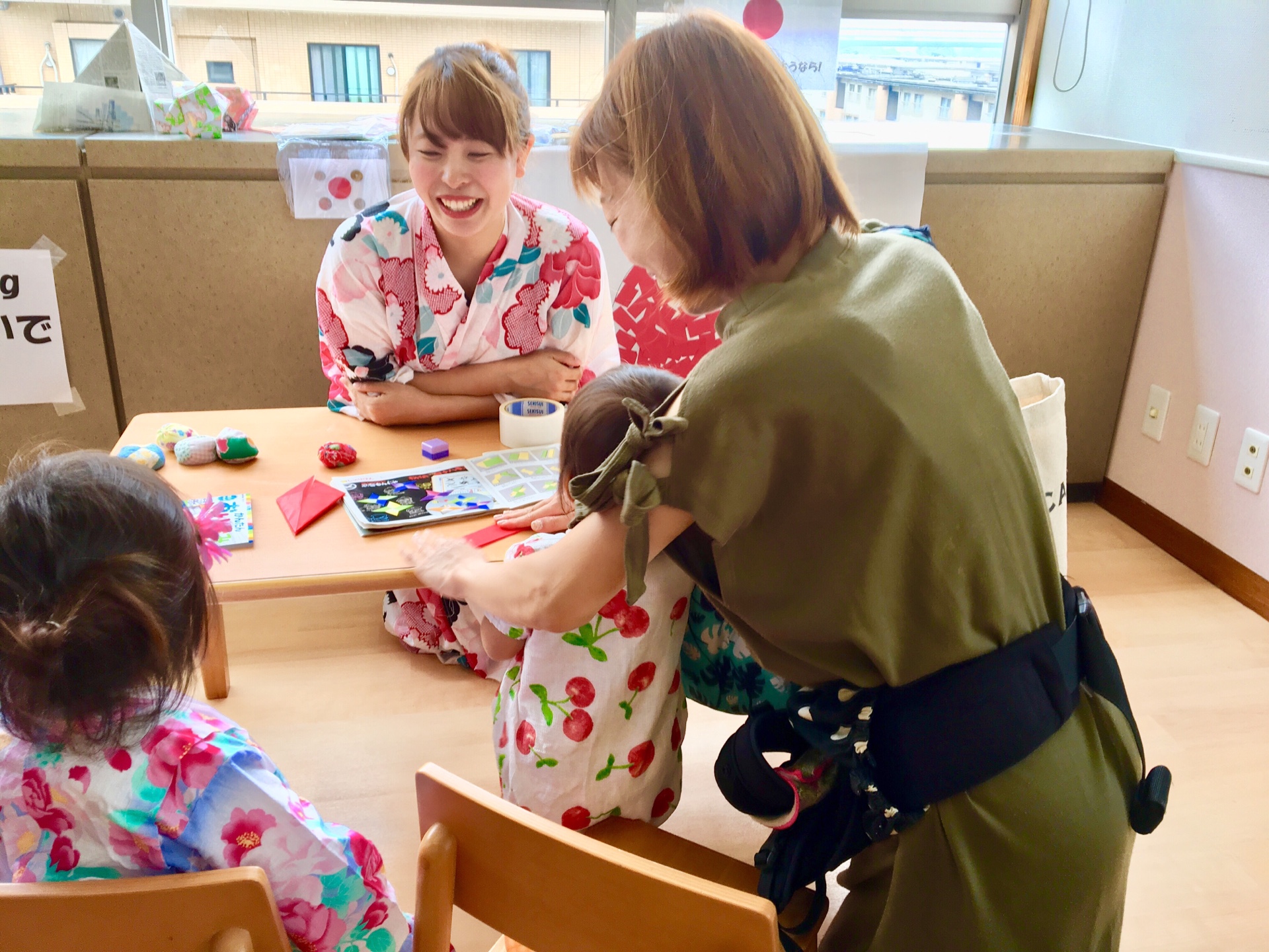 B30FC9DB-09ED-4AC4-BBDD-FAE854285FCE