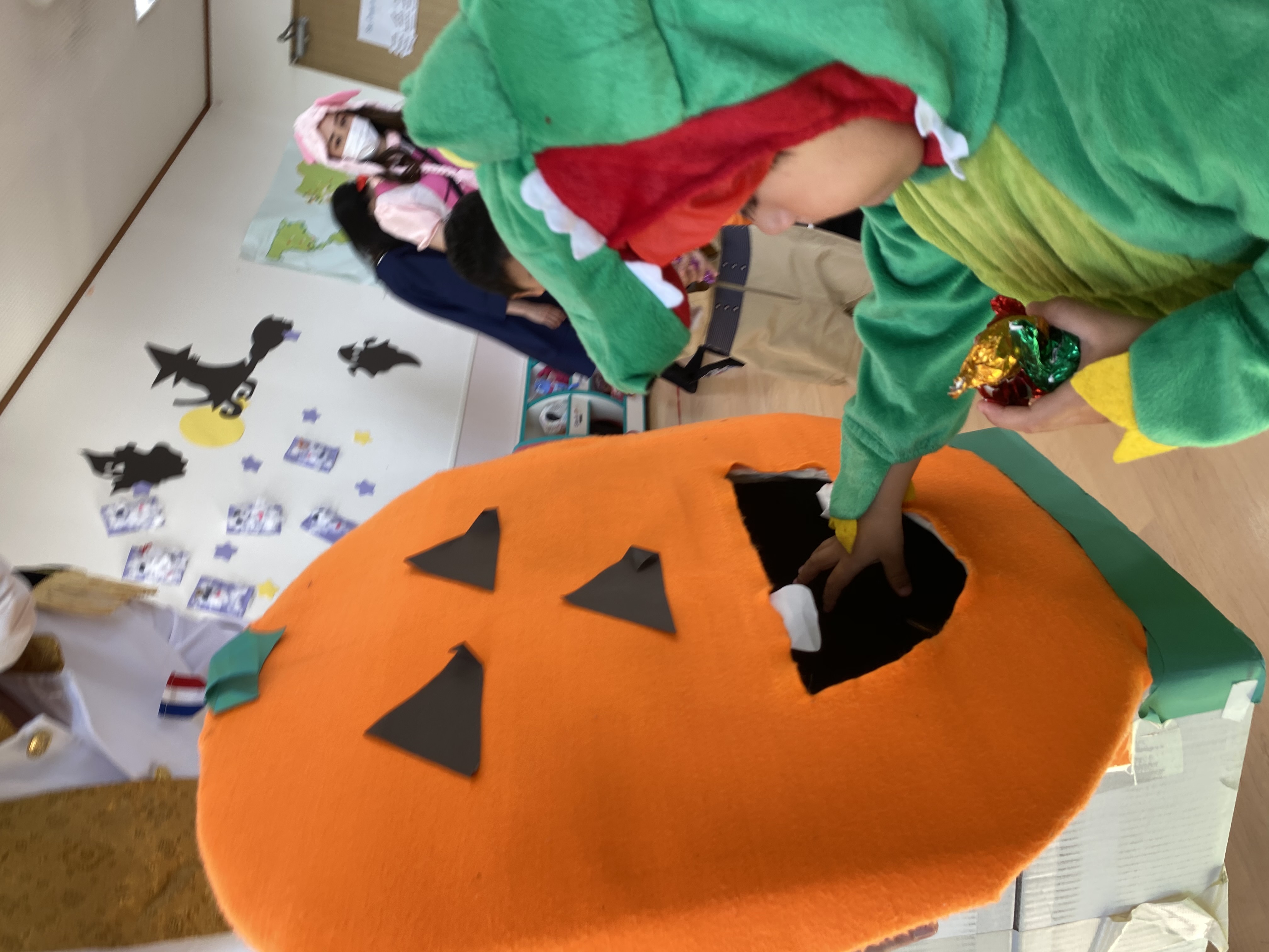 0ED898DA-4AFE-4EC5-8770-F4B6F1772FAC